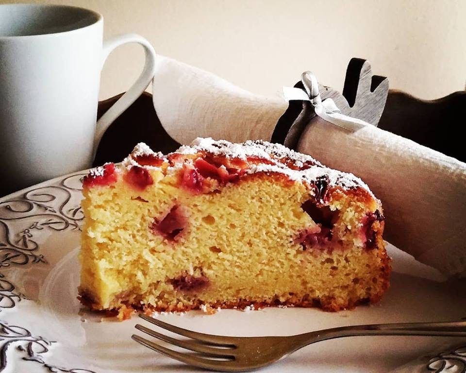 Torta morbida alle fragole