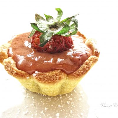 foto Tartellette allo Strawberry curd