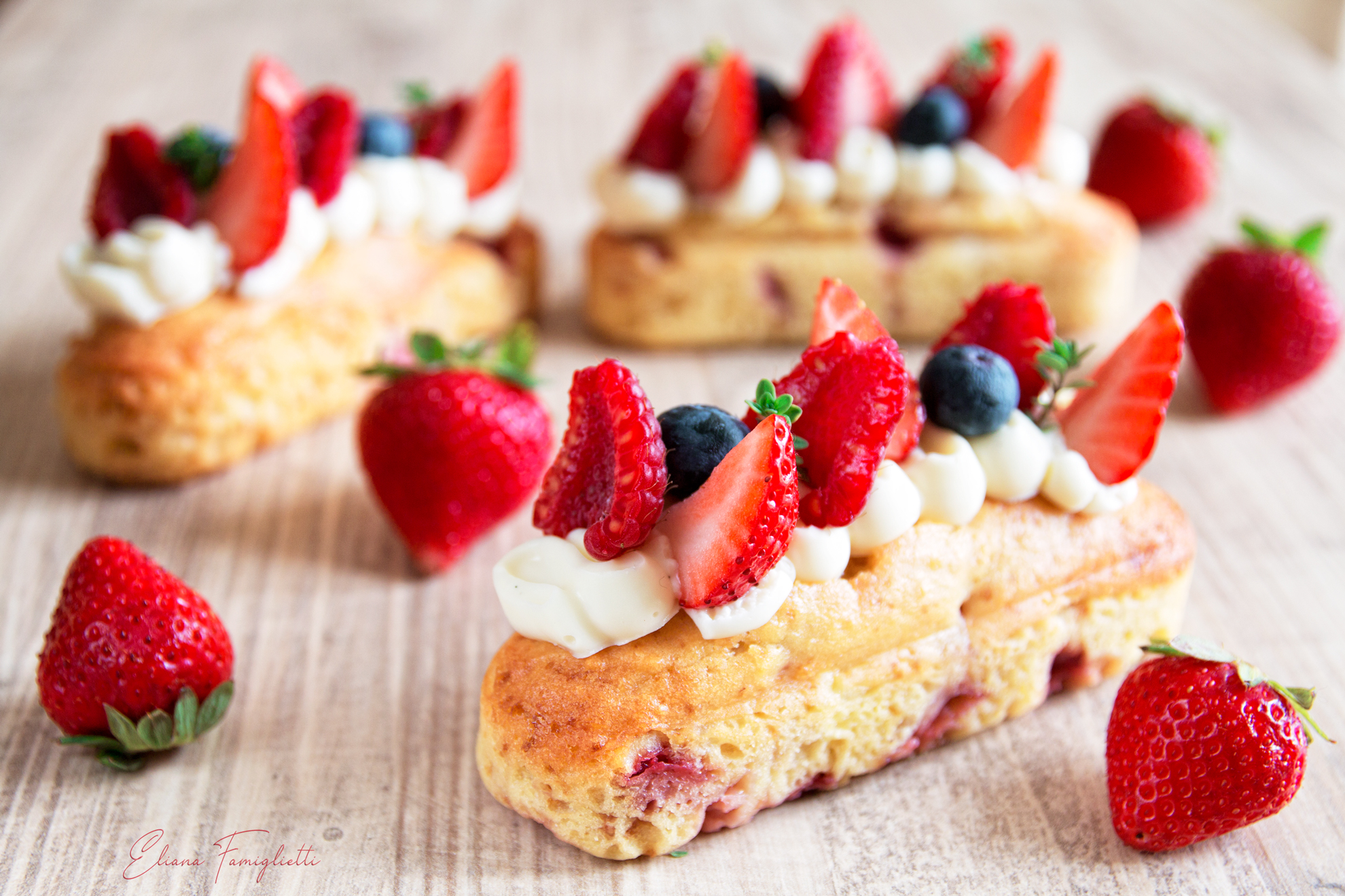 Petits gâteaux aux fraises