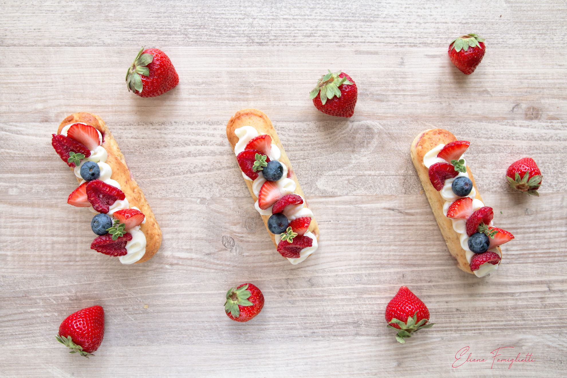 Petits gâteaux aux fraises